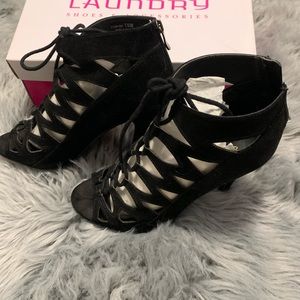 Chinese laundry heels